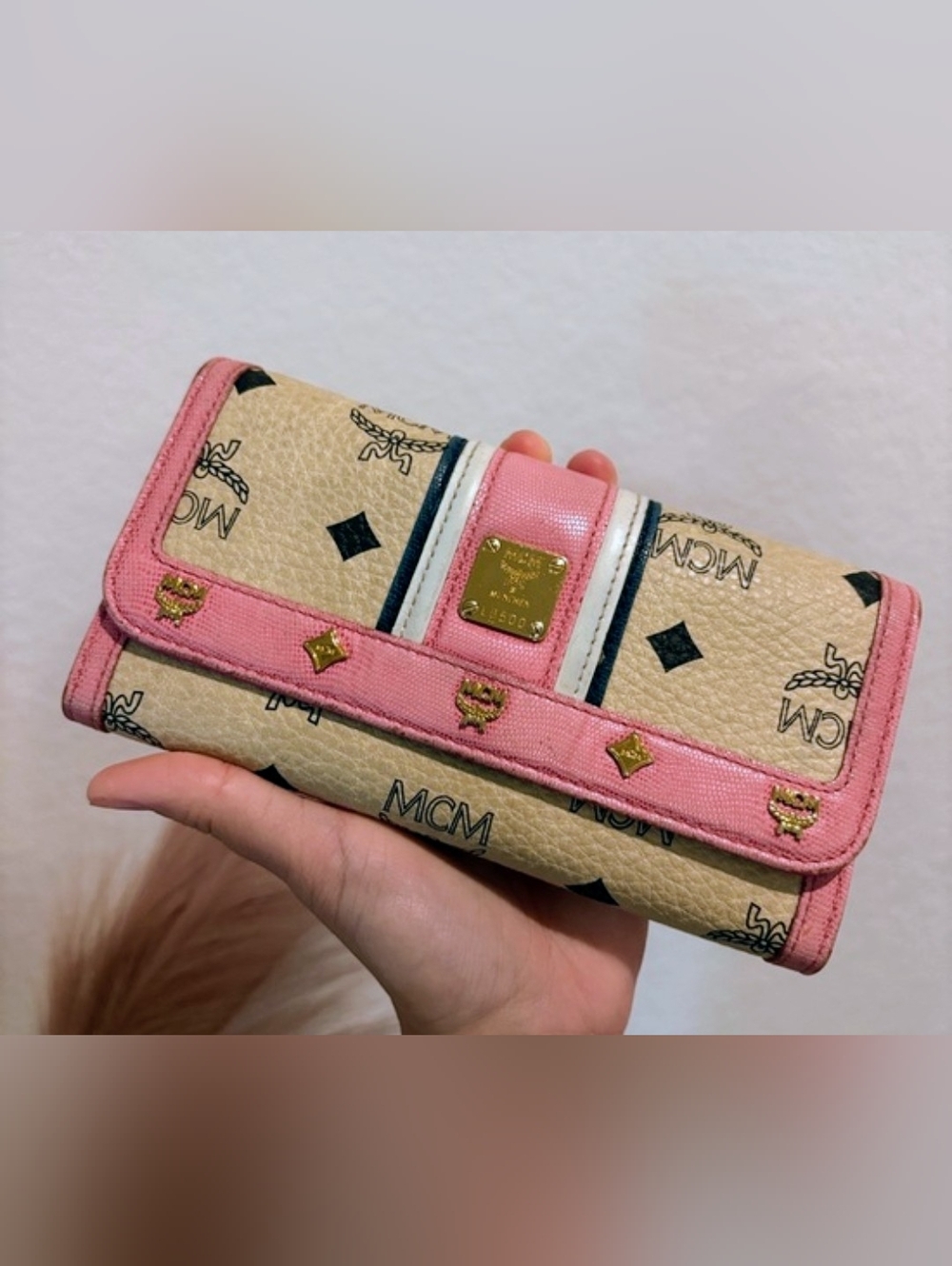 MCM Wallet Pink Studded - Picture 4 of 10